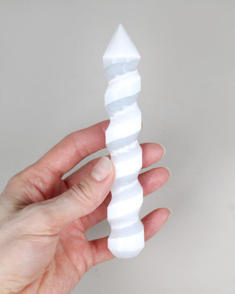 Selenitspiralstav 16 cm