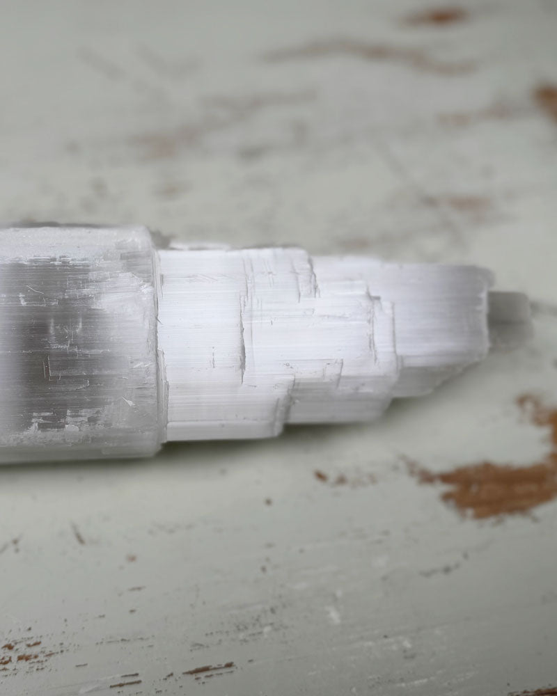 Selenite Lamp 25 cm