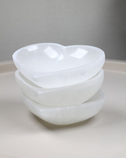 Selenite Heart bowl 10 cm