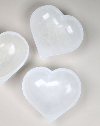 Selenite Heart bowl 10 cm
