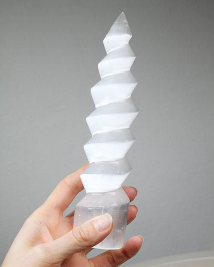 Selenite Spiral Tower 20 cm