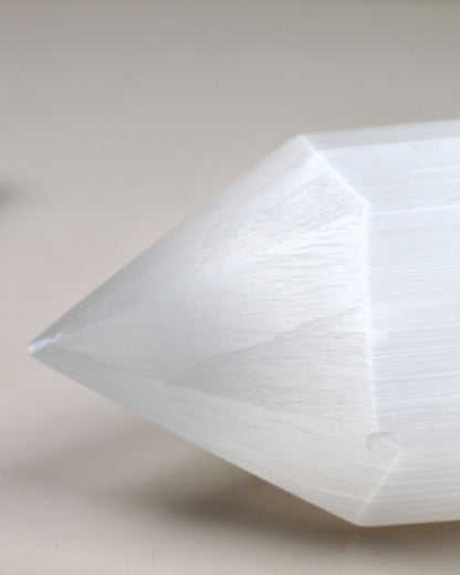 Selenite Point 10 cm