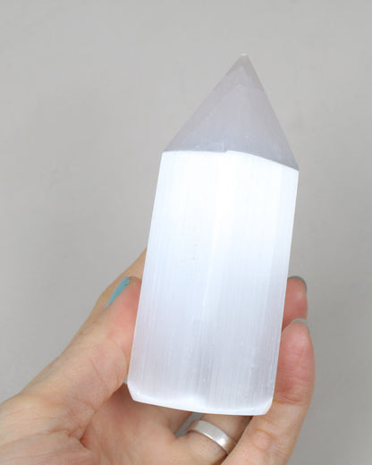 Selenite Point 10 cm