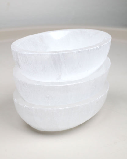 Selenite eye bowl 10 cm