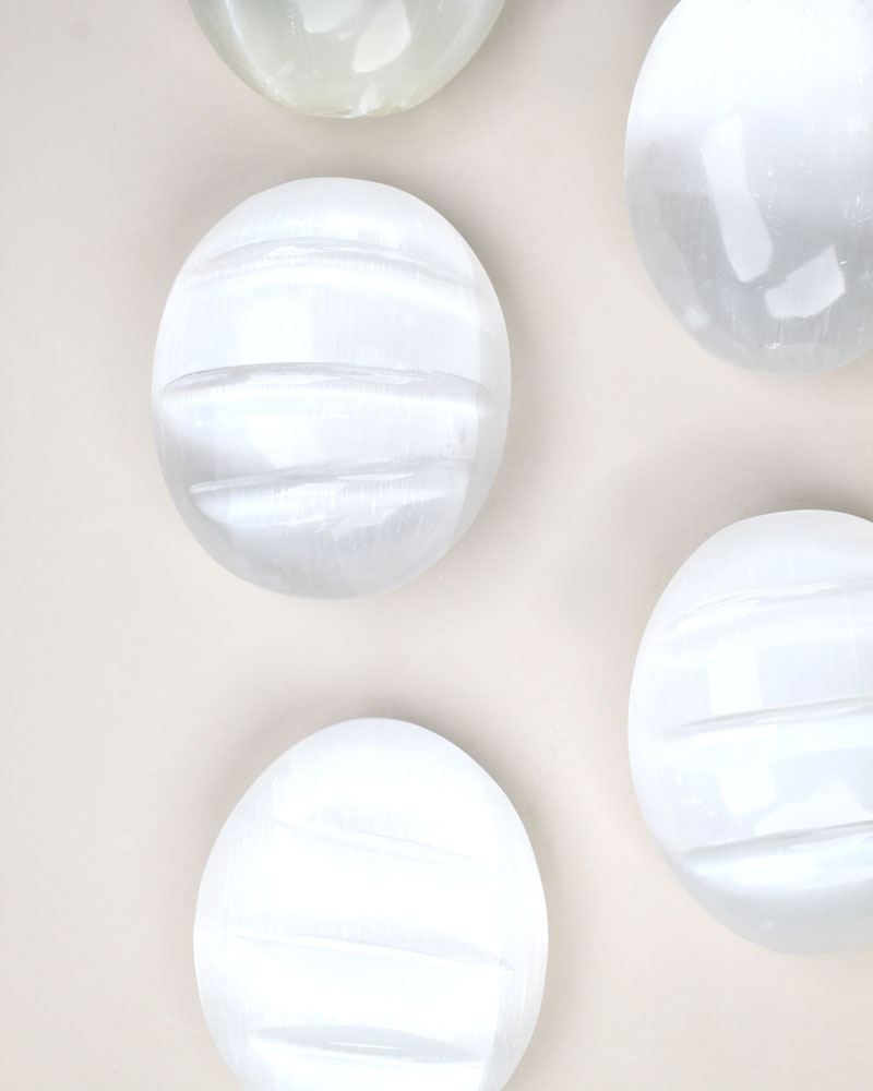 Selenite soap with carved lines