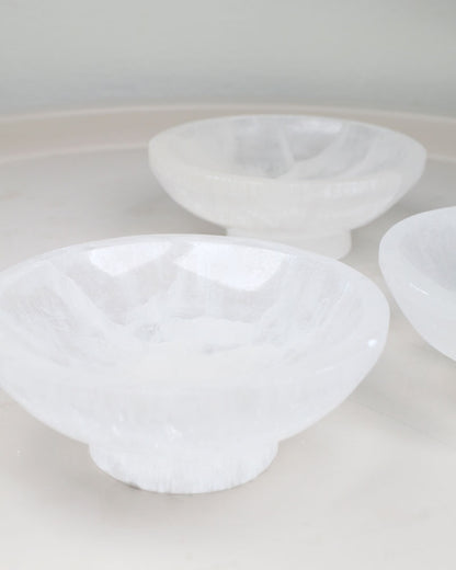 Selenite bowl with stand 10 cm