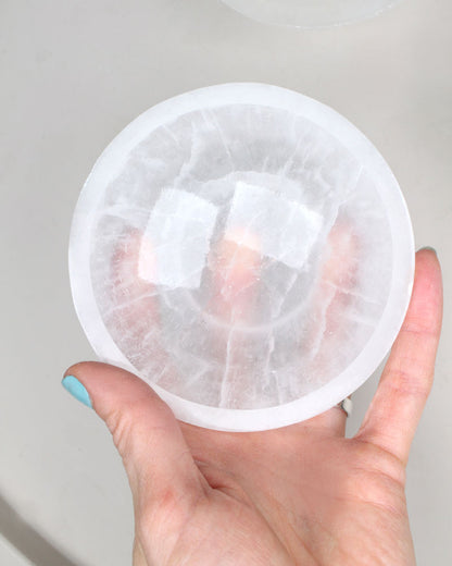 Selenite bowl with stand 10 cm
