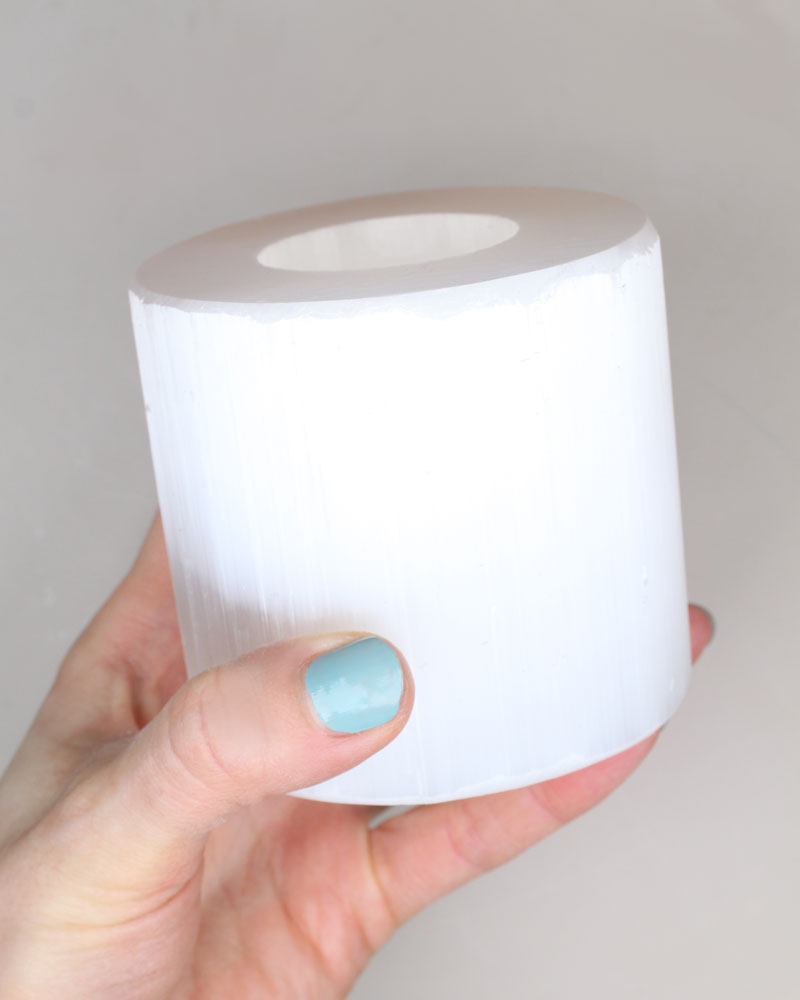Selenite Candle holder white 8 cm