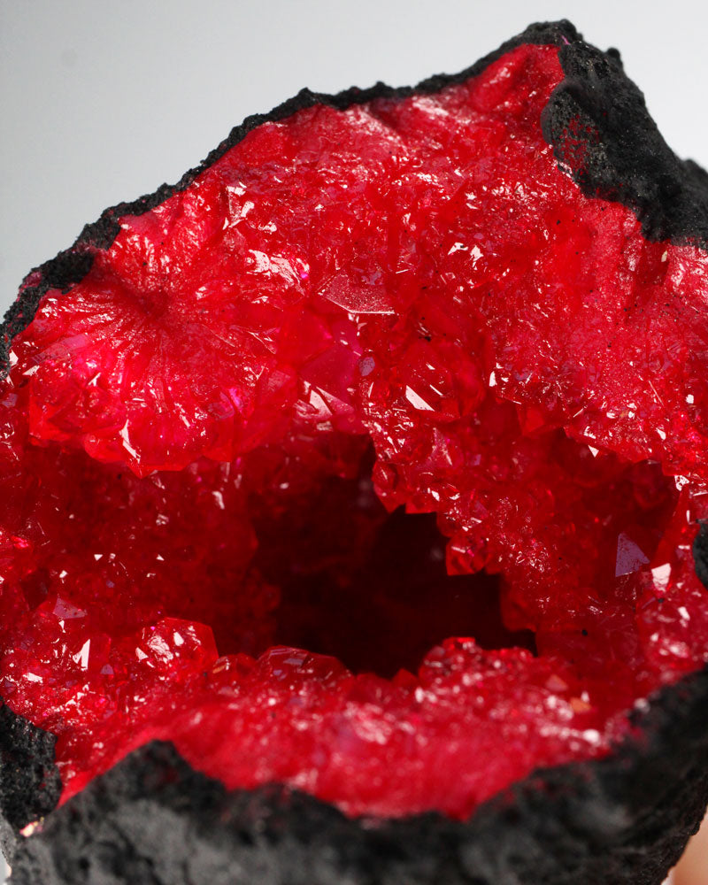Red Colored Geodes