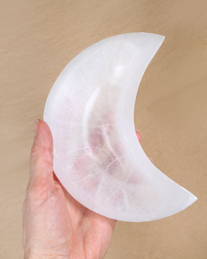 Selenite moon bowl 15 cm