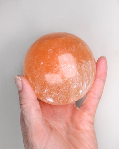 Selenite sphere orange 7-8 cm